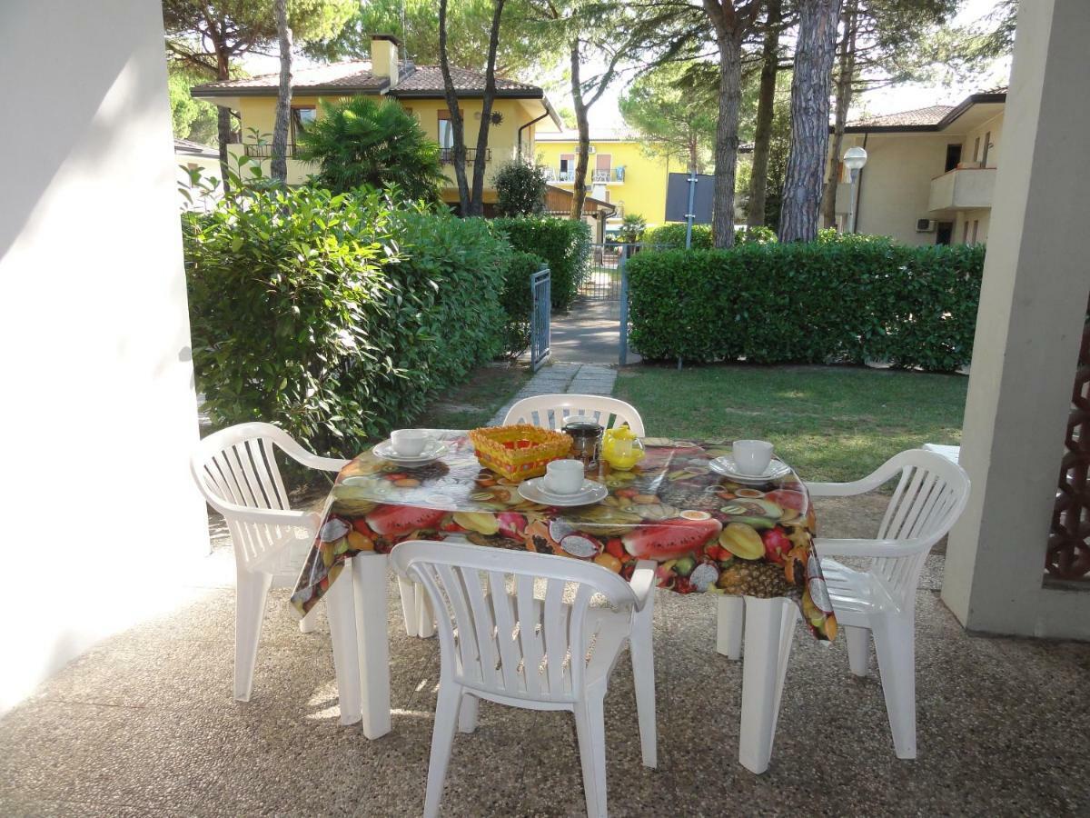 Villa Regina Bibione Exterior photo